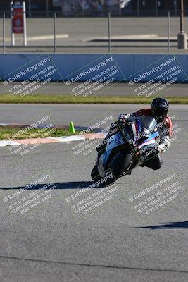 media/Jan-21-2023-Fastrack Riders (Sat) [[fcf3f88a30]]/Level 4/Session 6 Turn 13/